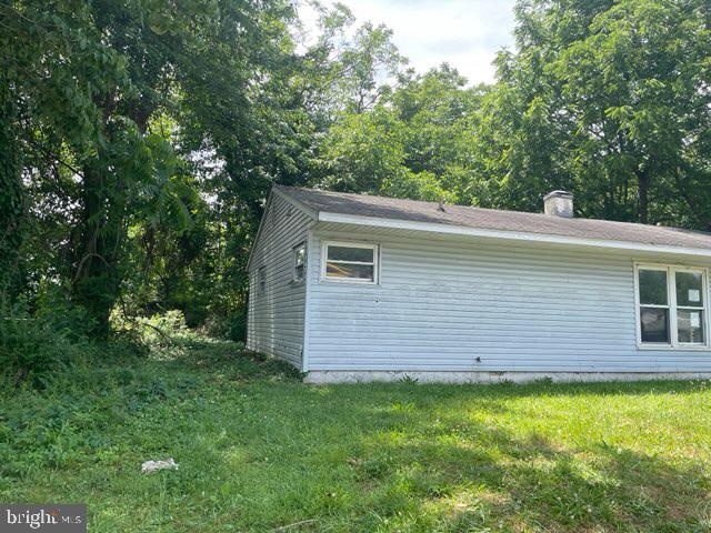 102 S Governors Blvd Property Photo 2