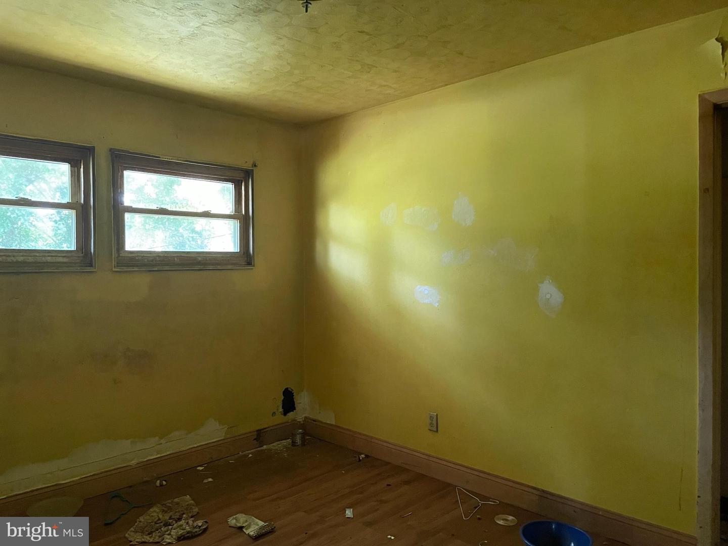 102 S Governors Blvd Property Photo 9
