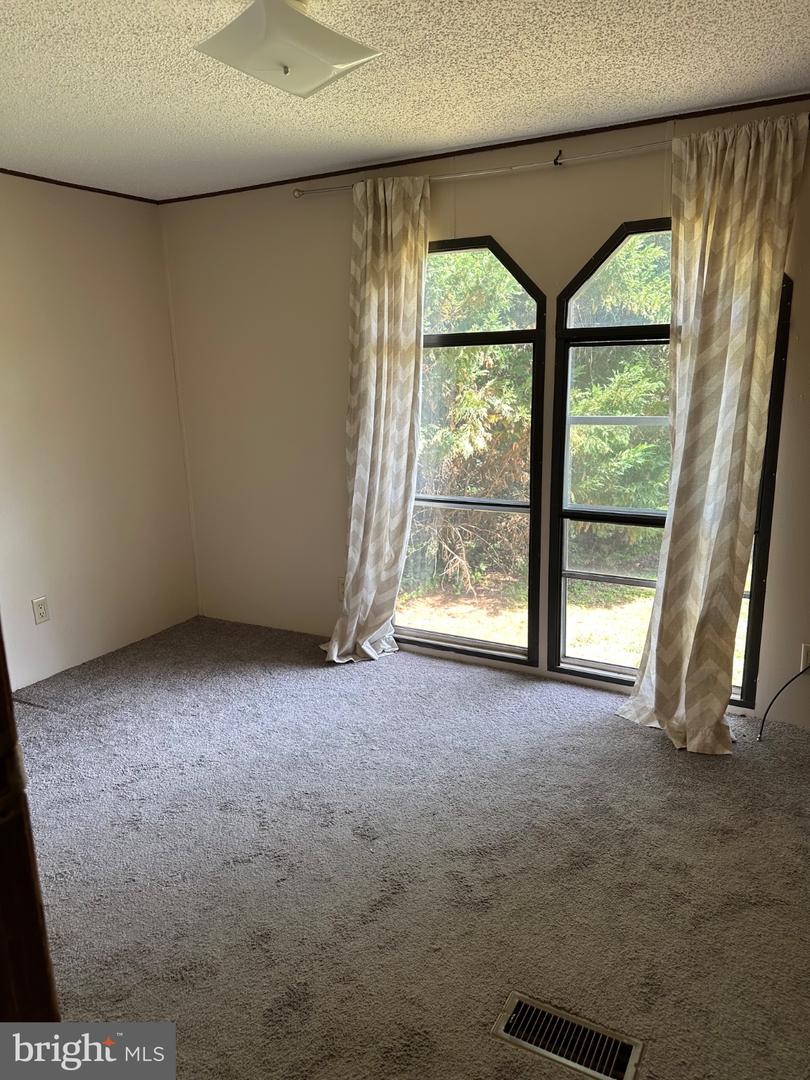 66 Wick Property Photo 16