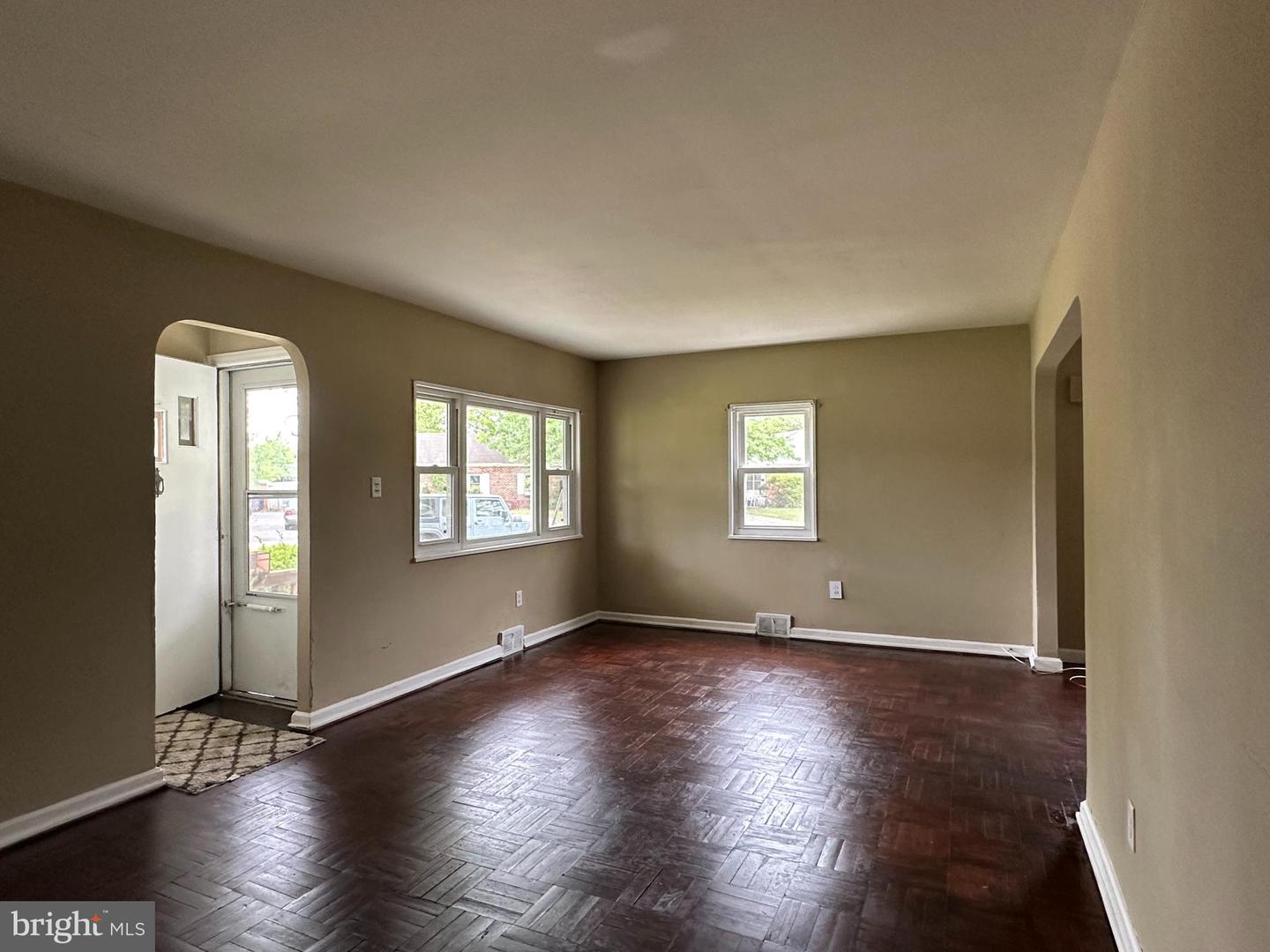 183 Orchard Ave Property Photo 6