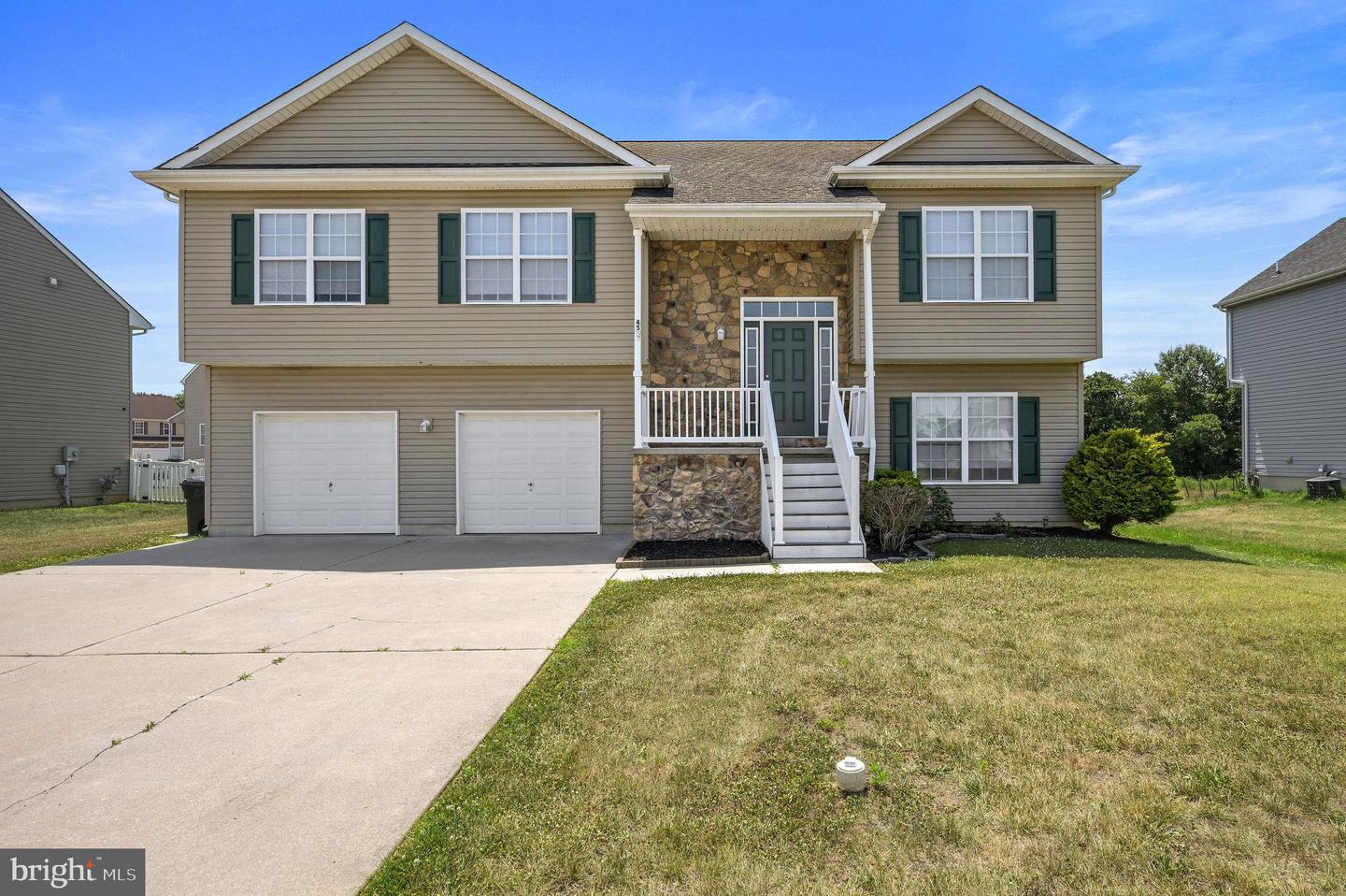 45 FIELDS DR