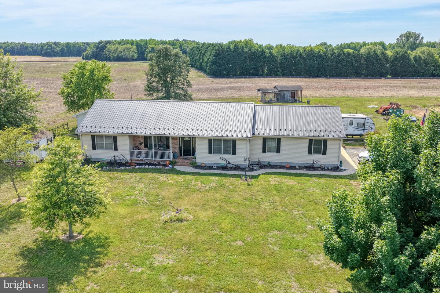 1729 Turkey Point Rd Property Photo 3