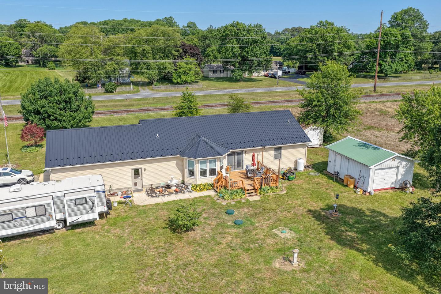 1729 Turkey Point Rd Property Photo 9