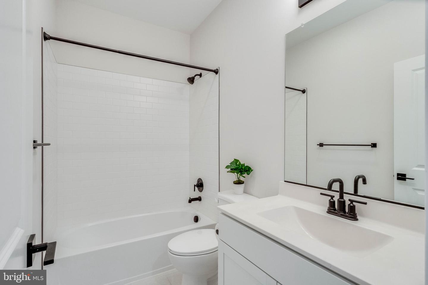 76 Manteo Dr Property Photo 19