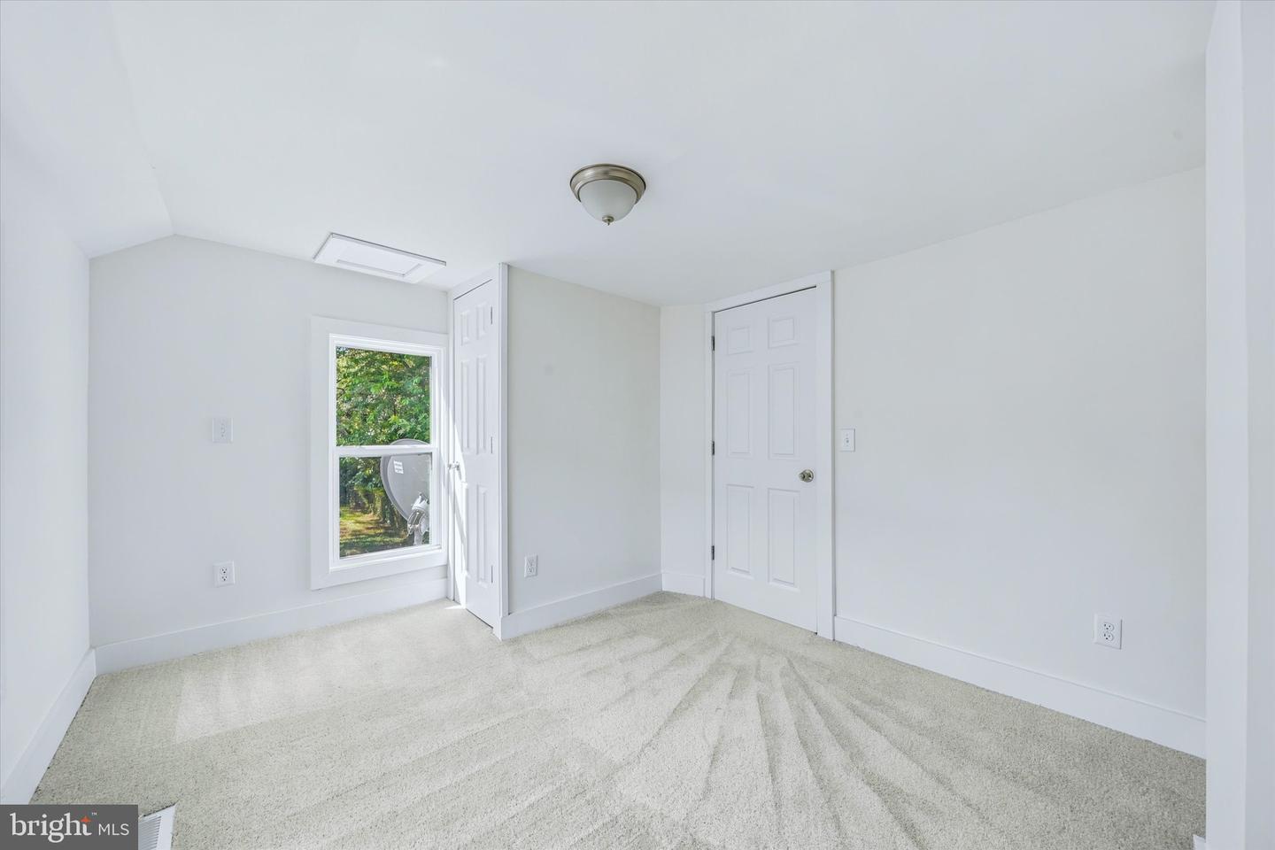 142 Main St Property Photo 29