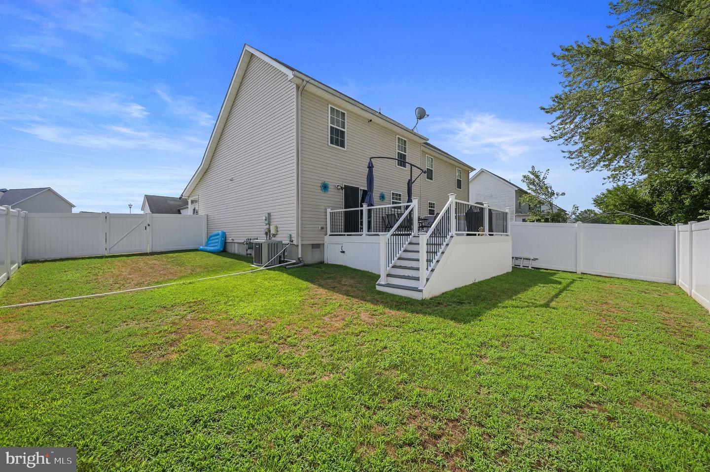 32 Moriarty St Property Photo 3