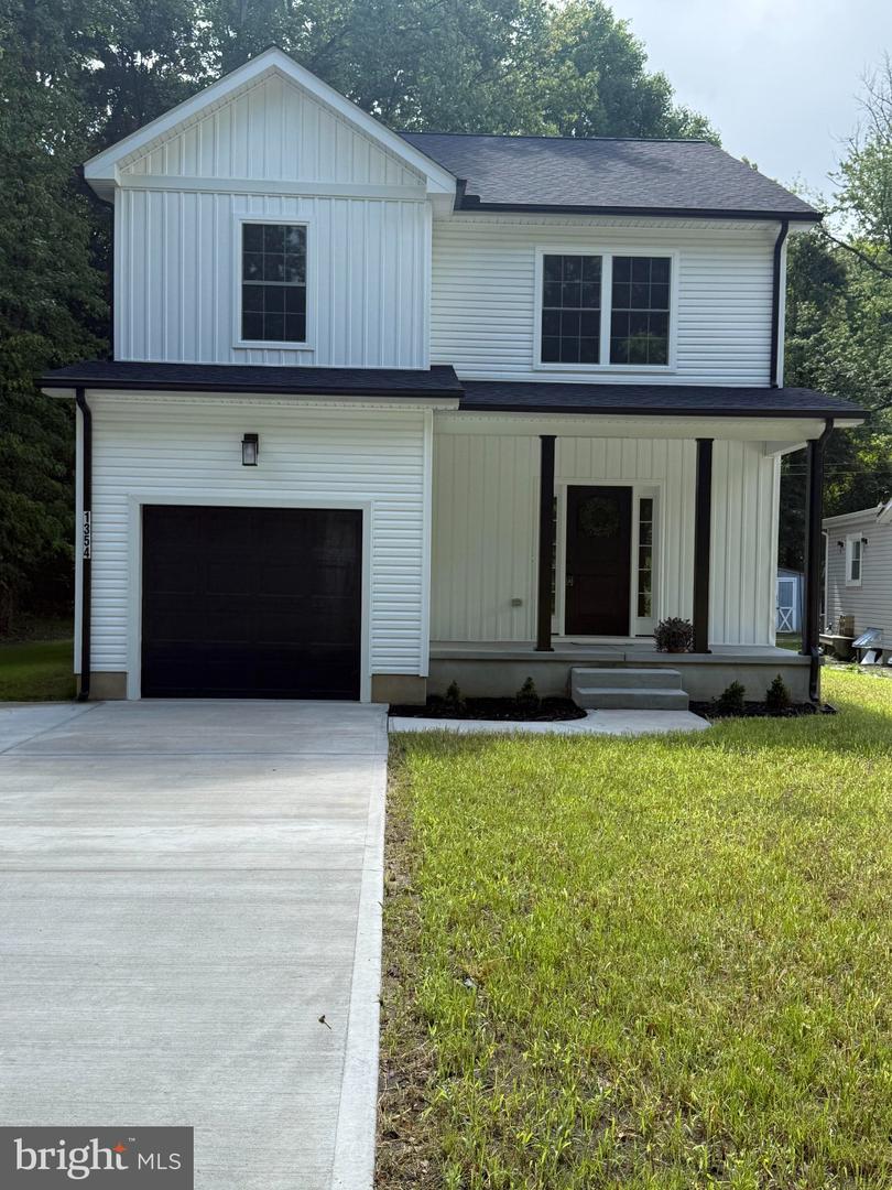 1354 COLLEGE RD Property Photo 1