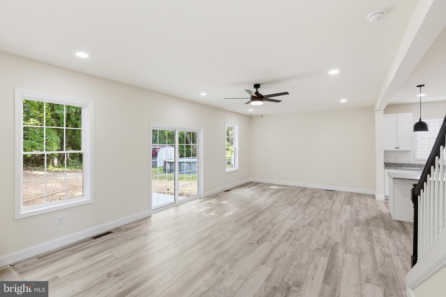1354 College Rd Property Photo 17