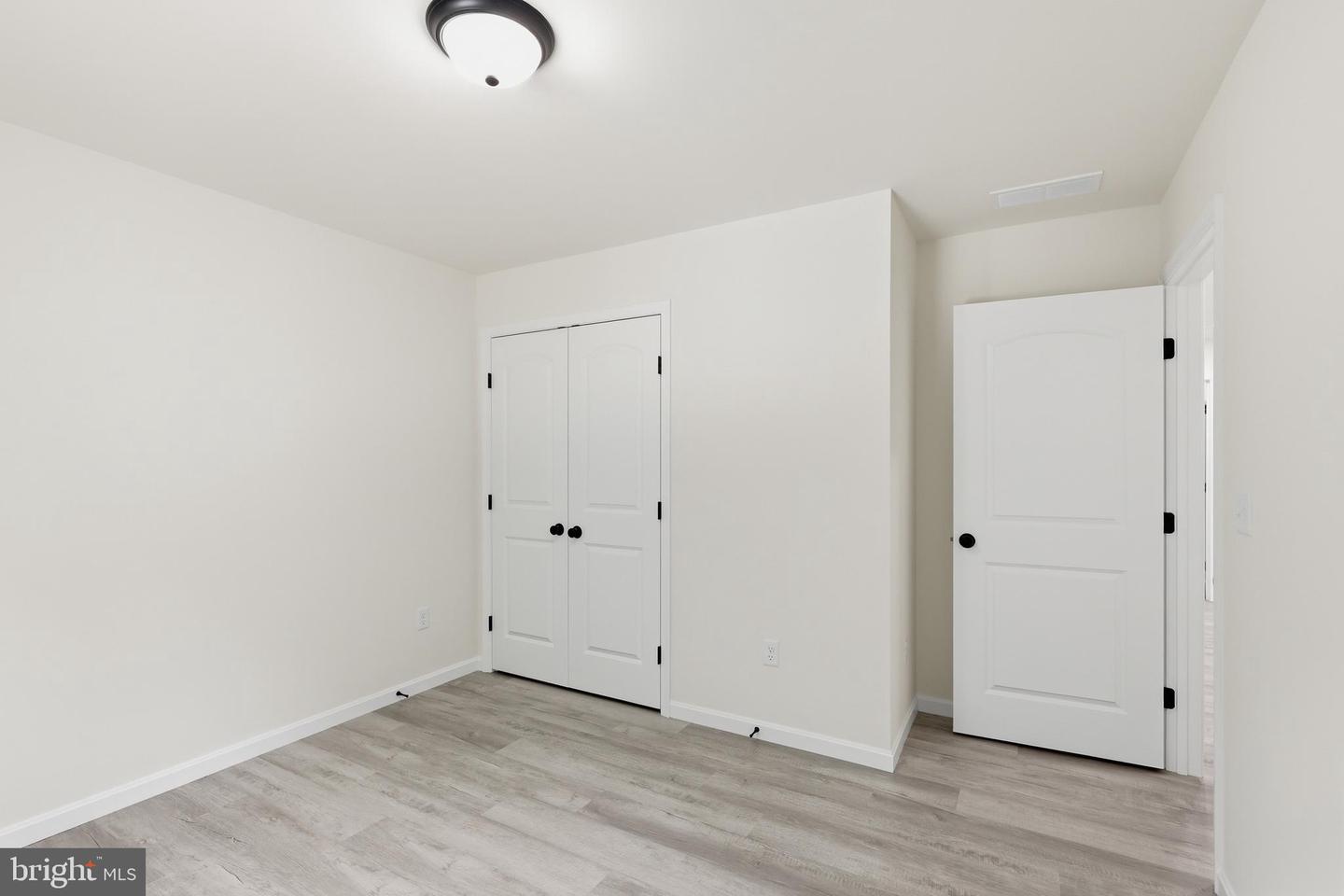 1354 College Rd Property Photo 33