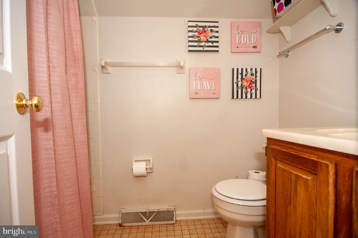 116 Cobblestone Ln Property Photo 19