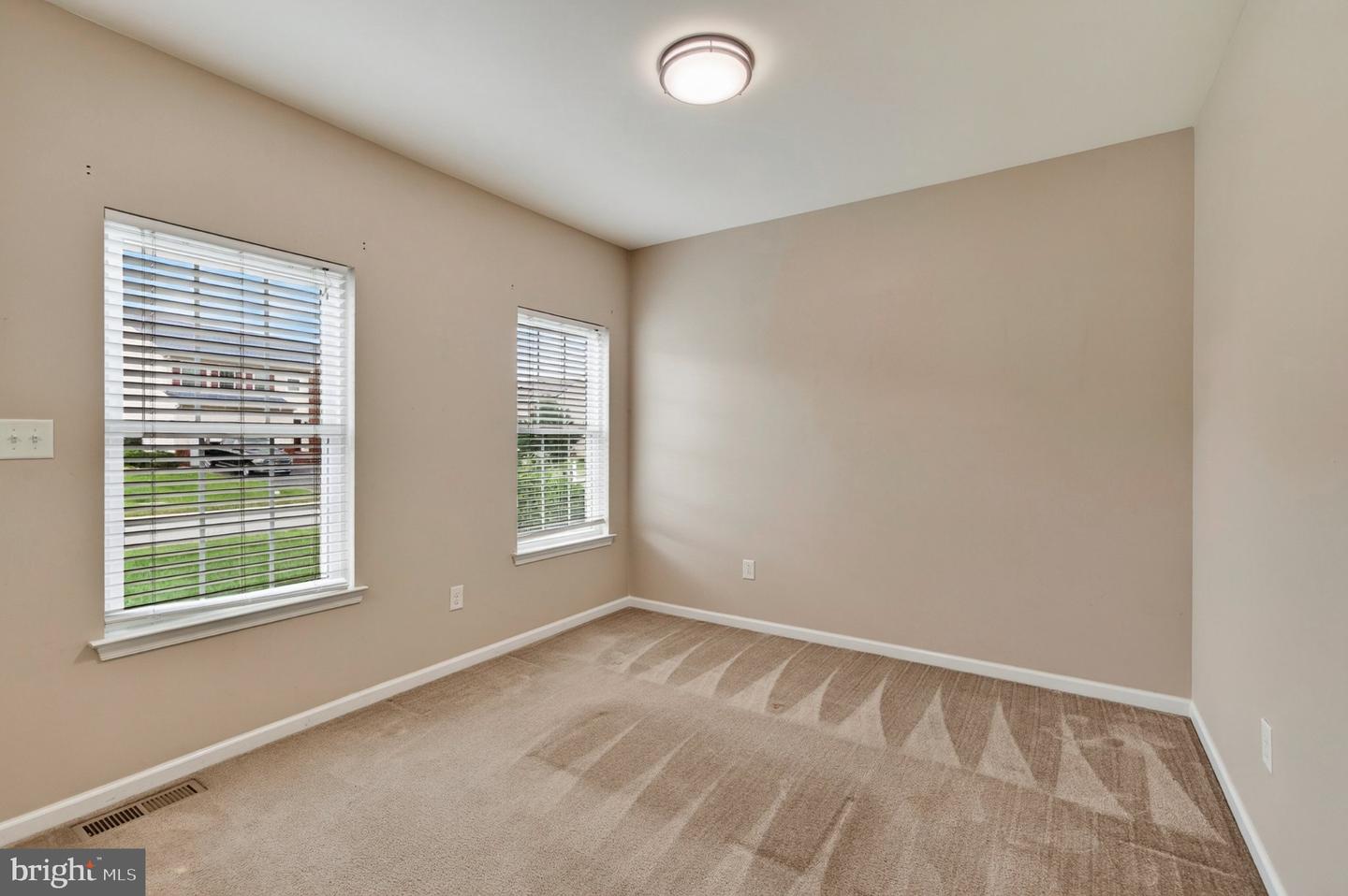 1103 Harvest Grove Trl Property Photo 6