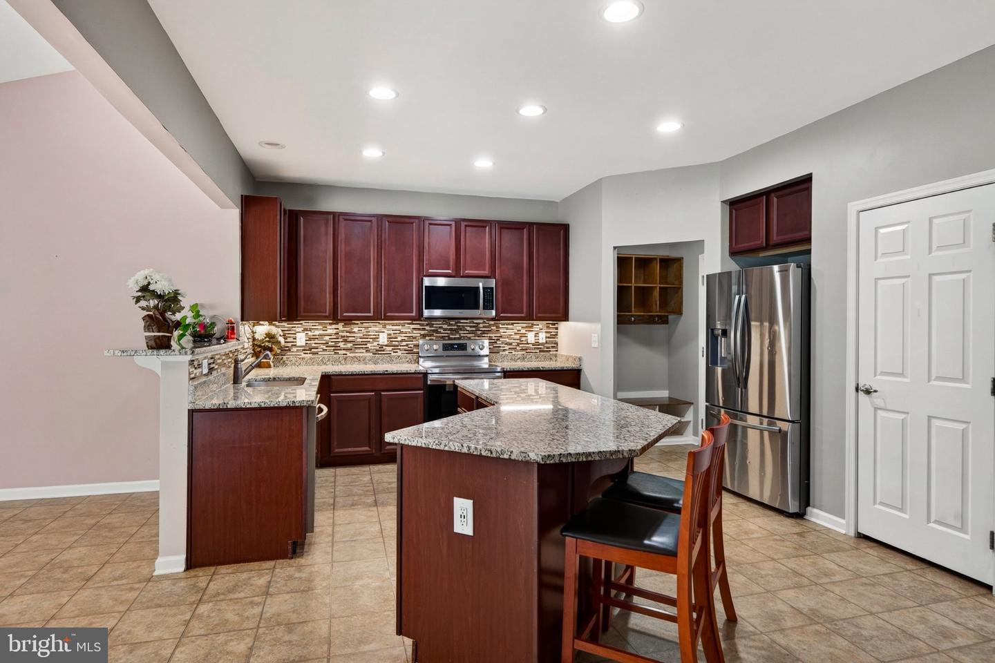 1103 Harvest Grove Trl Property Photo 15
