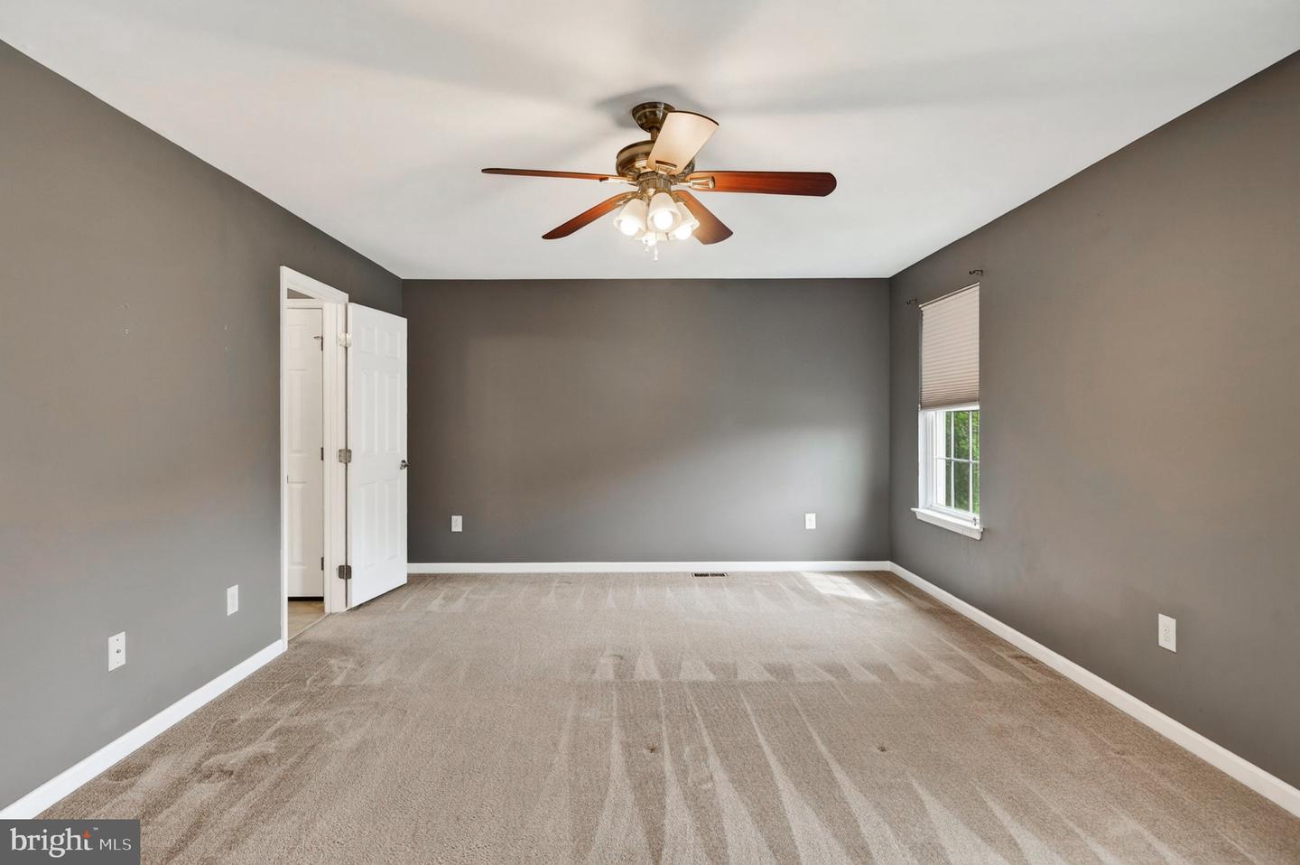 1103 Harvest Grove Trl Property Photo 32