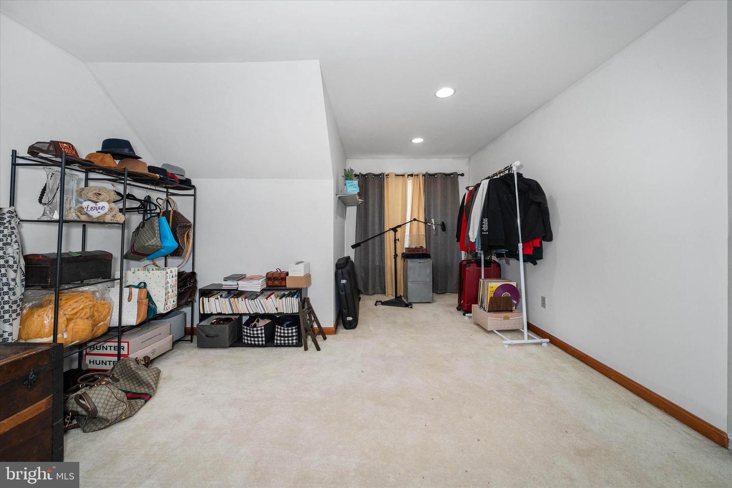 56 Majill Ln Property Photo 27