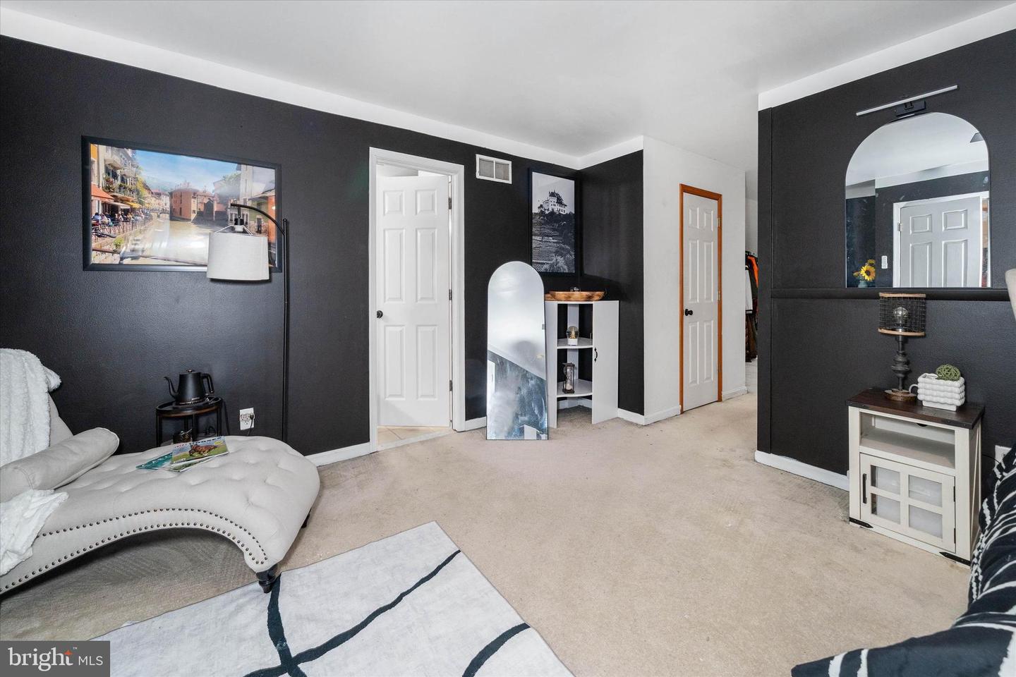 56 Majill Ln Property Photo 30