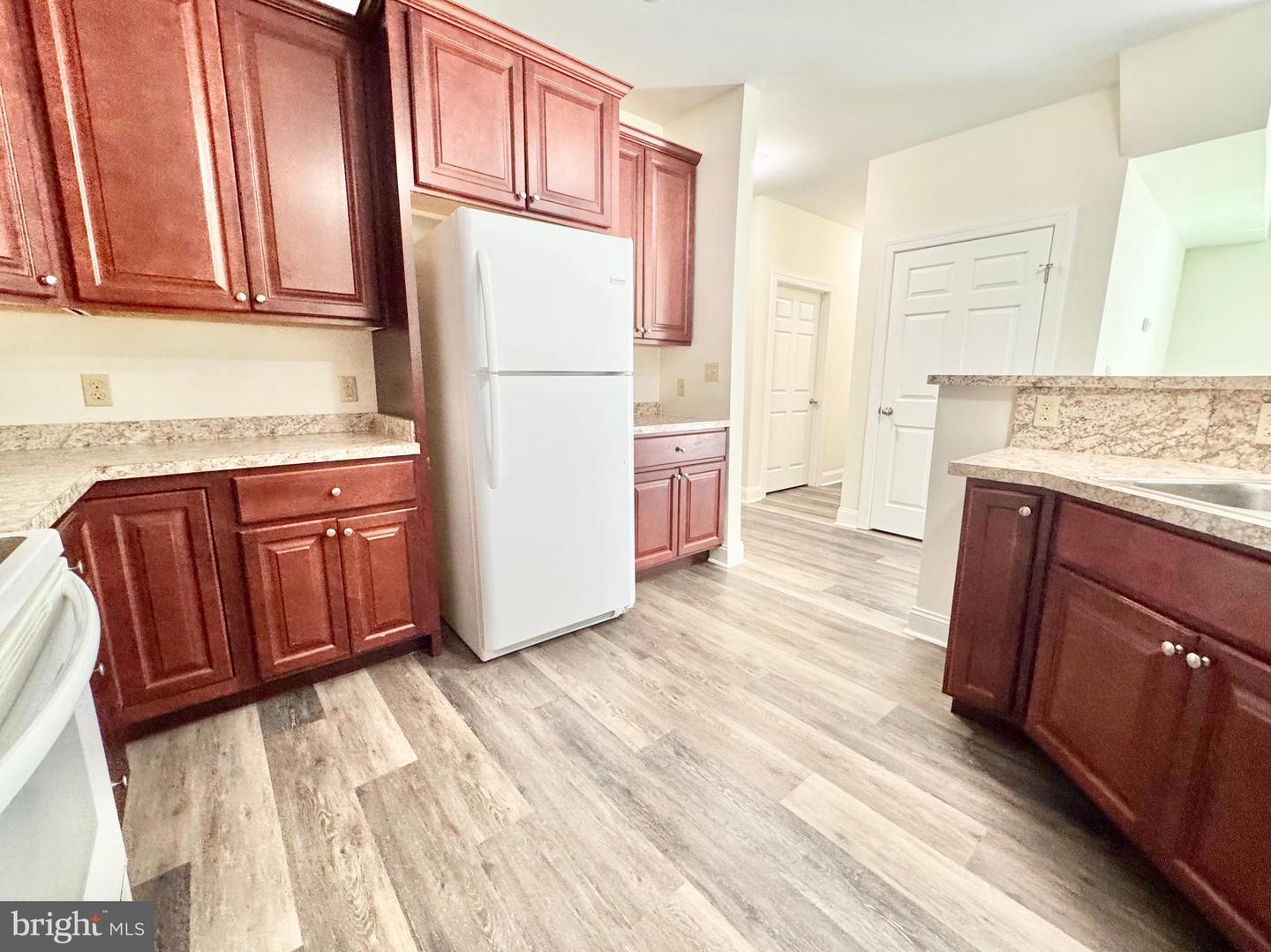 1665 Kenton Rd #101 Property Photo 12