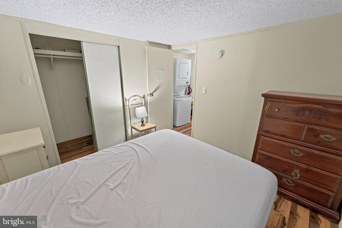 90 Cove Rd Property Photo 28