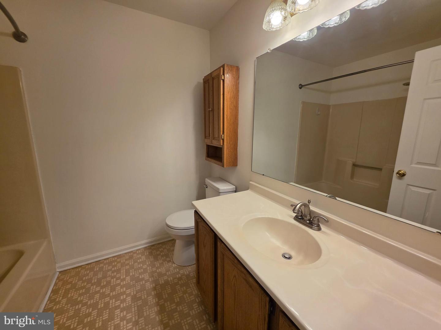 9 Gristmill Dr Property Photo 18