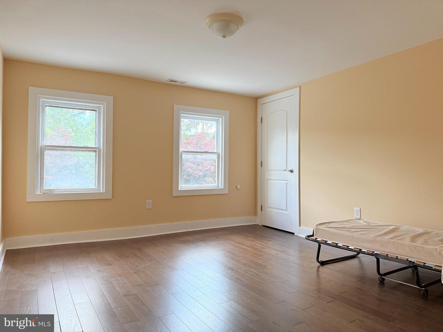 109 Nw Front St Property Photo 6