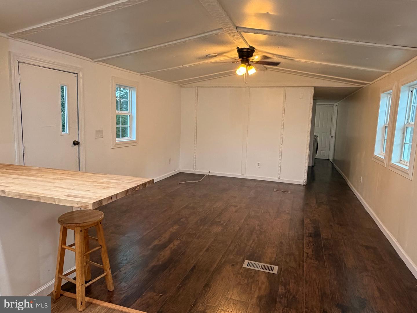 24 Carpenter #24 Property Photo 17
