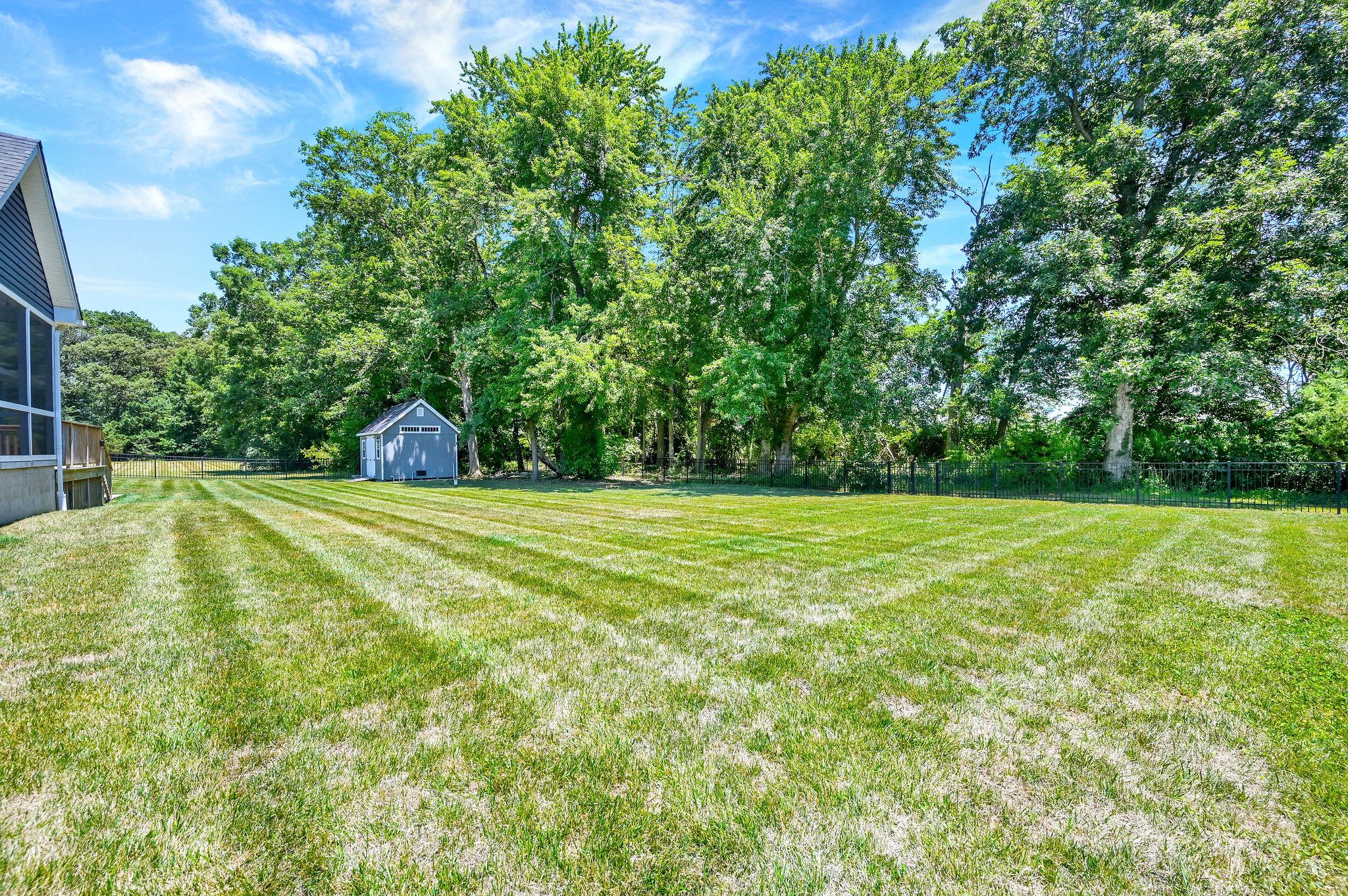 657 Golf Links Ln Property Photo 5