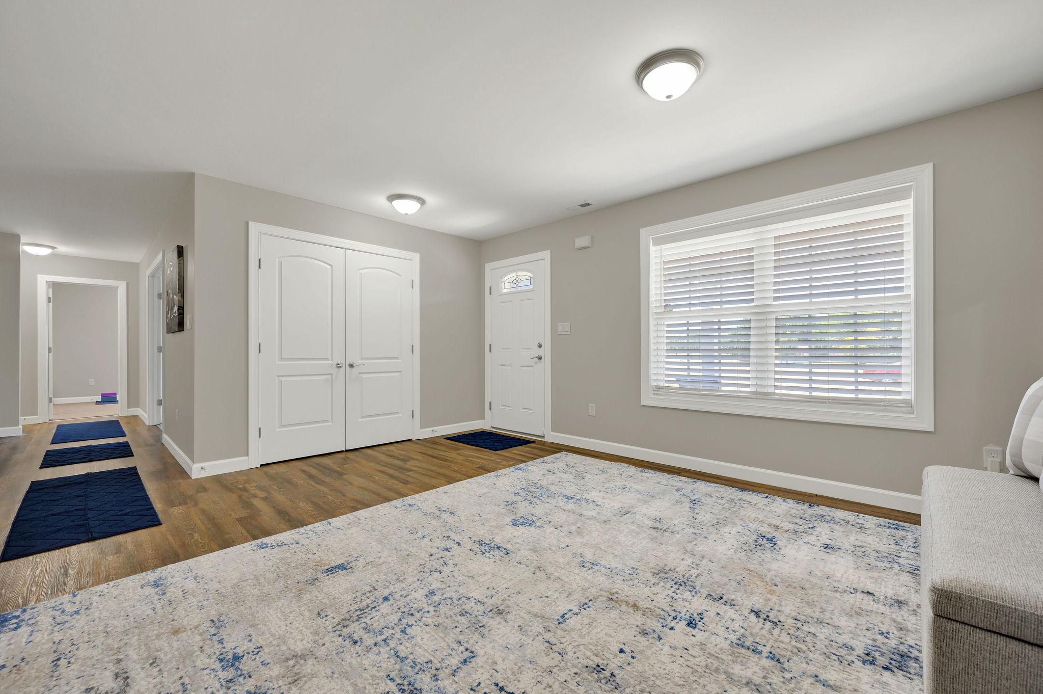 657 Golf Links Ln Property Photo 8