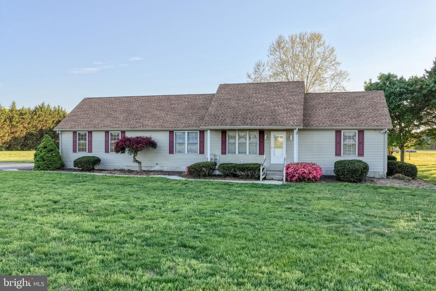 1663 White Marsh Branch Rd Property Photo 3