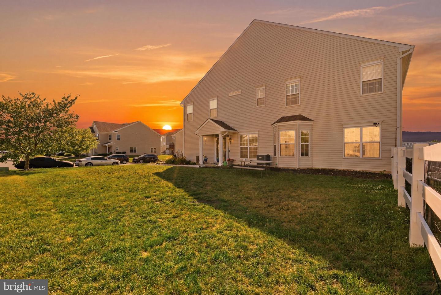 14 Alderbrook Ct Property Photo 1