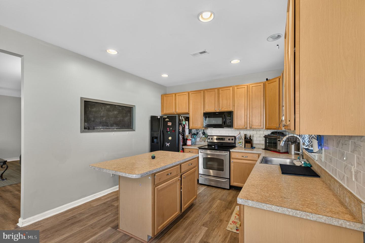 14 Alderbrook Ct Property Photo 12