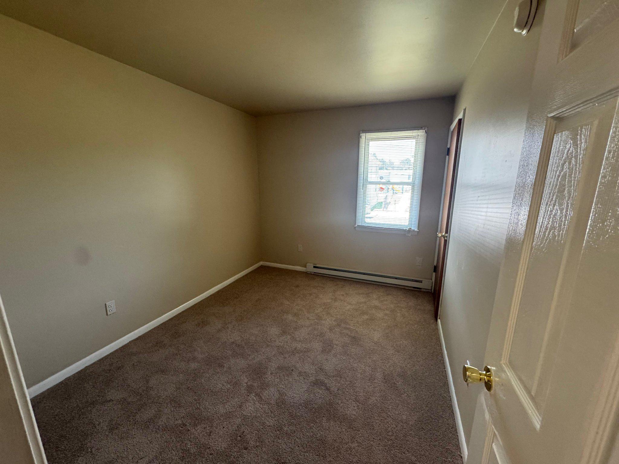 431 N Church Ave Property Photo 12