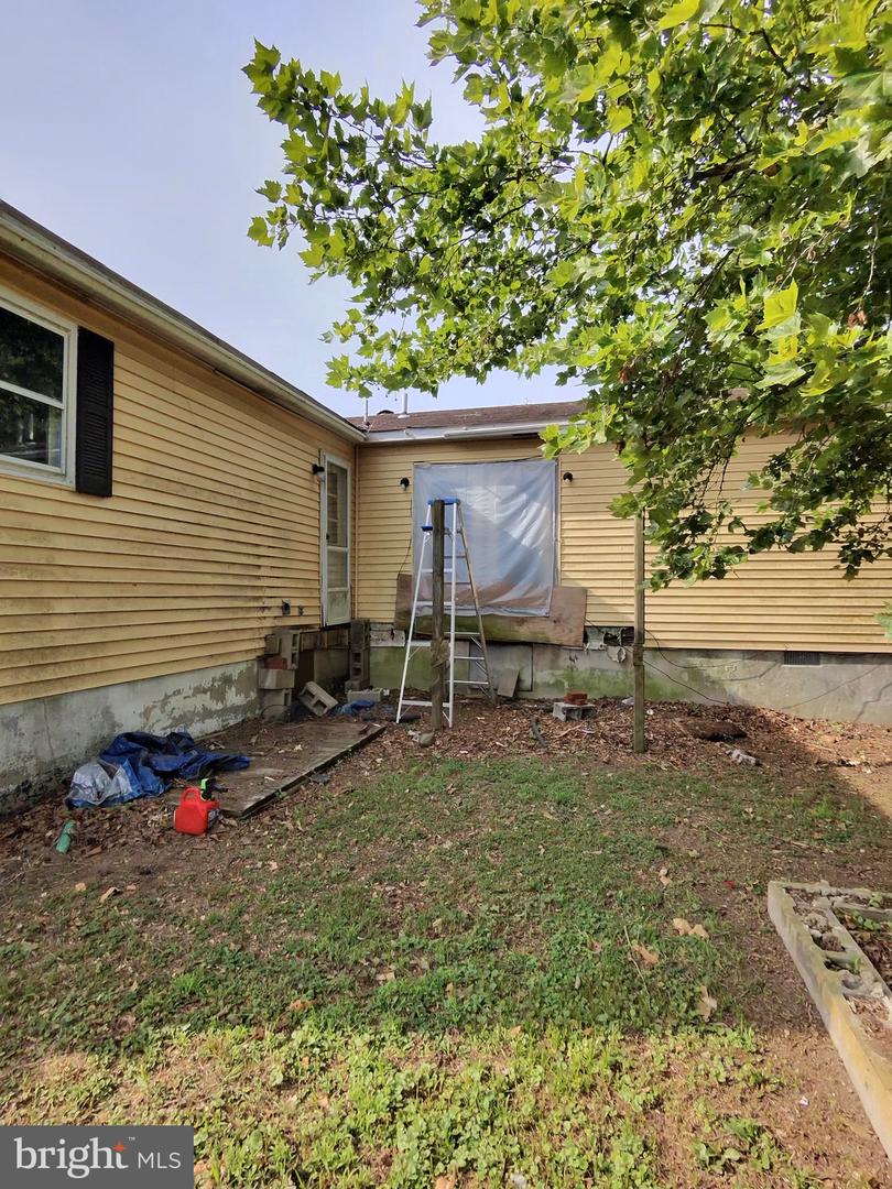 727 Cicada Ln Property Photo 12