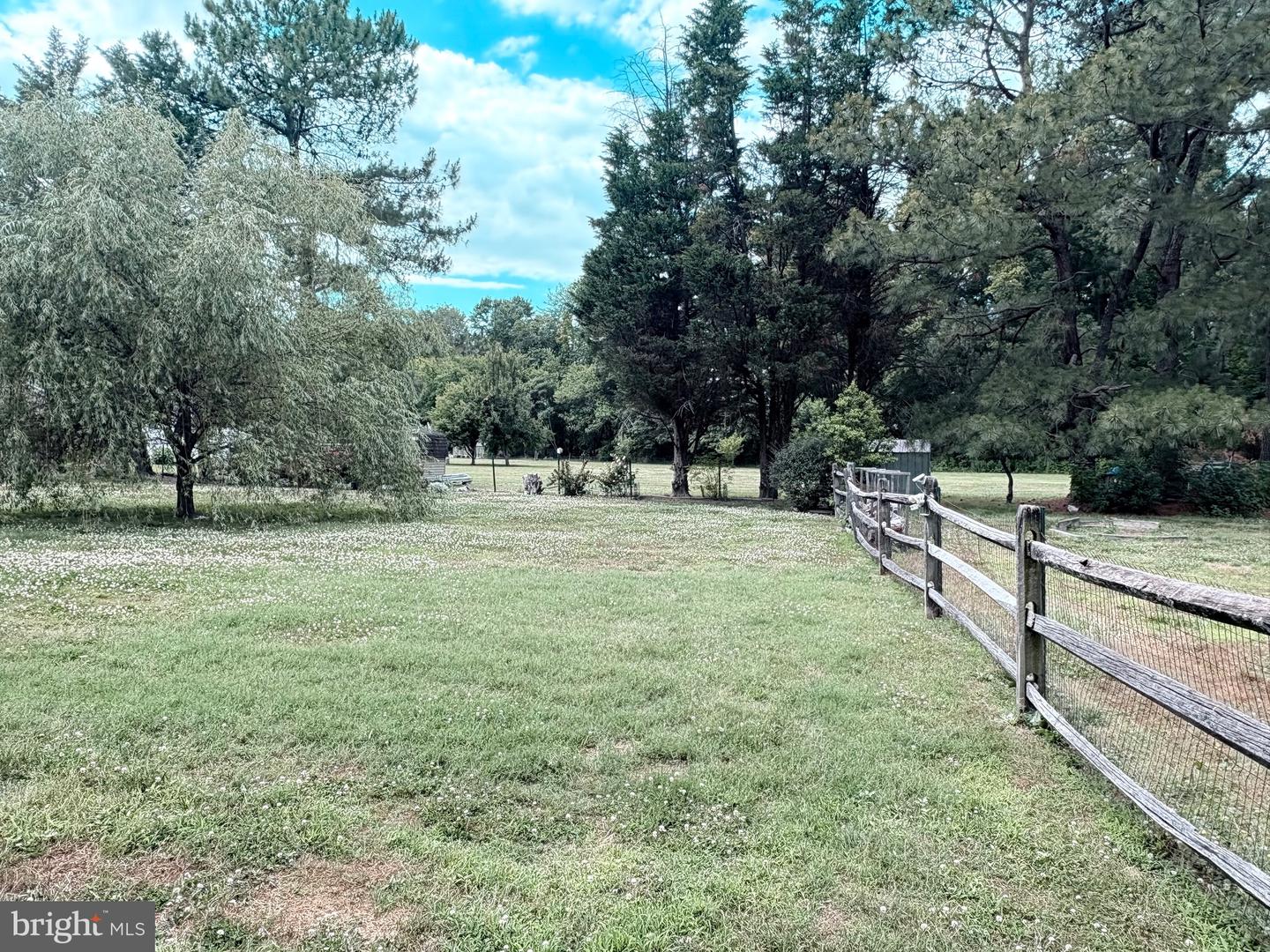 986 Everetts Corner Rd Property Photo 22