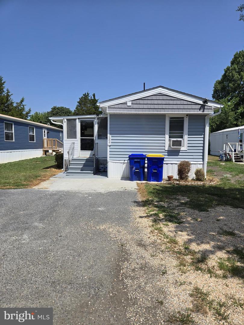 264 SCOTCH PINE DR #264 Property Photo 1
