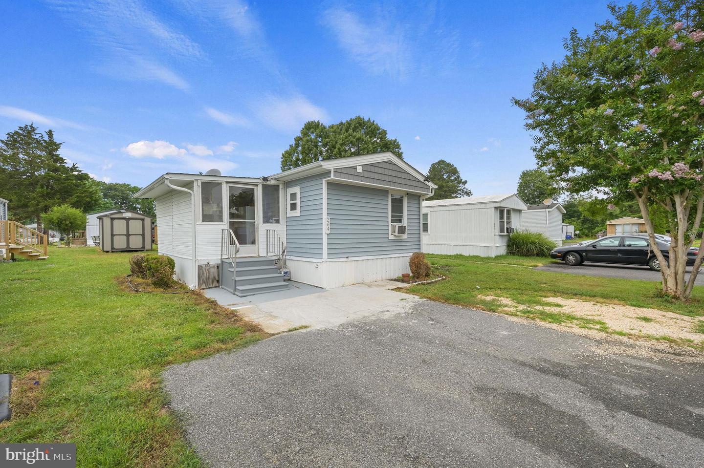 264 Scotch Pine Dr #264 Property Photo 3