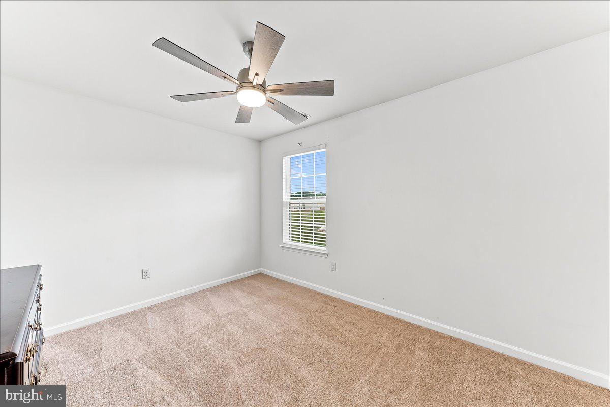 33 Barkley Ct Property Photo 22