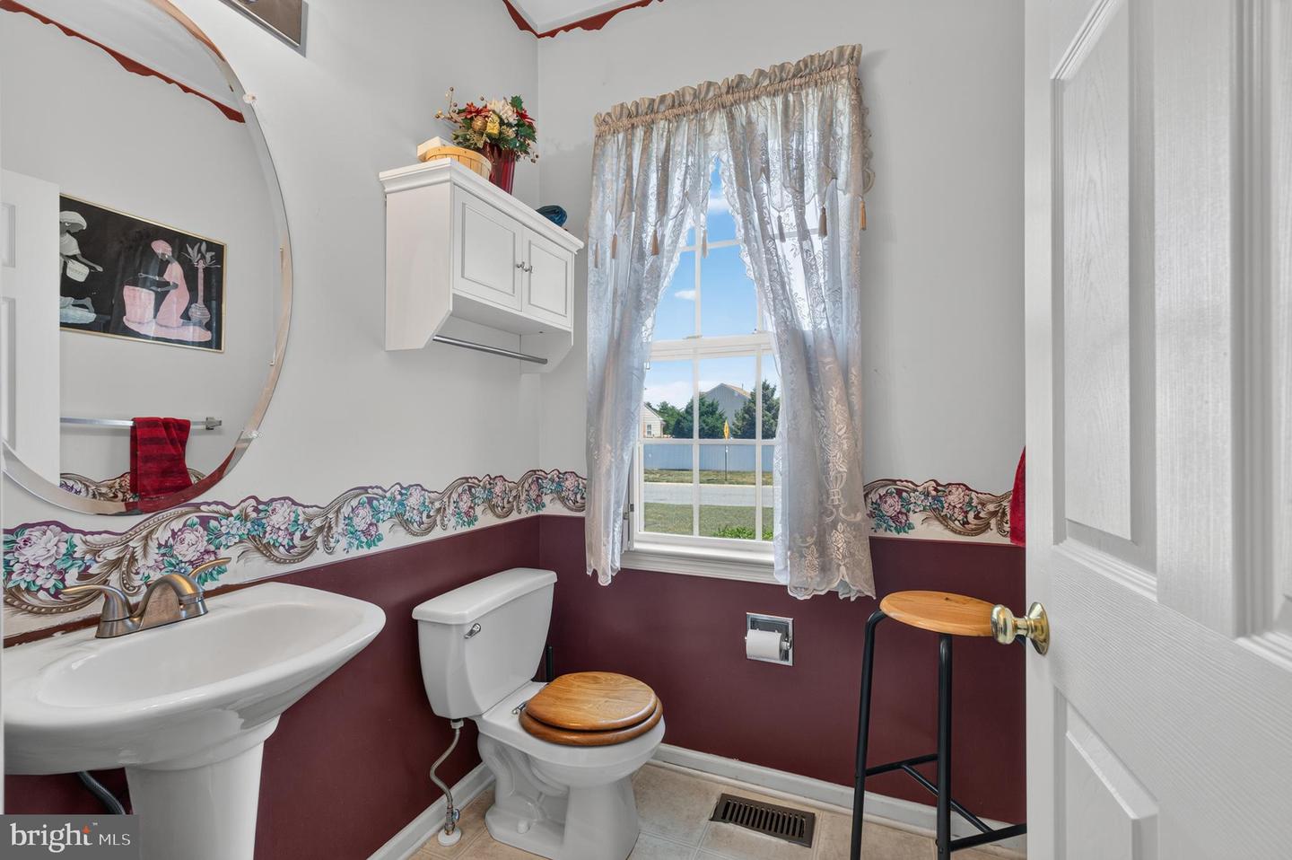 29 Walden Ln Property Photo 17