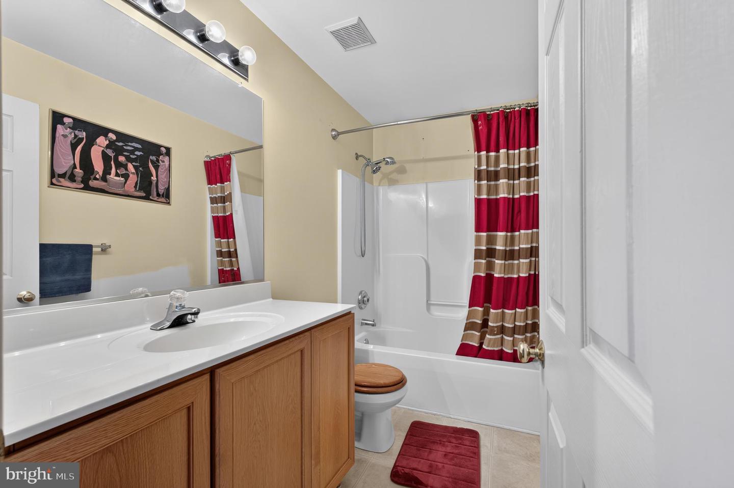 29 Walden Ln Property Photo 34