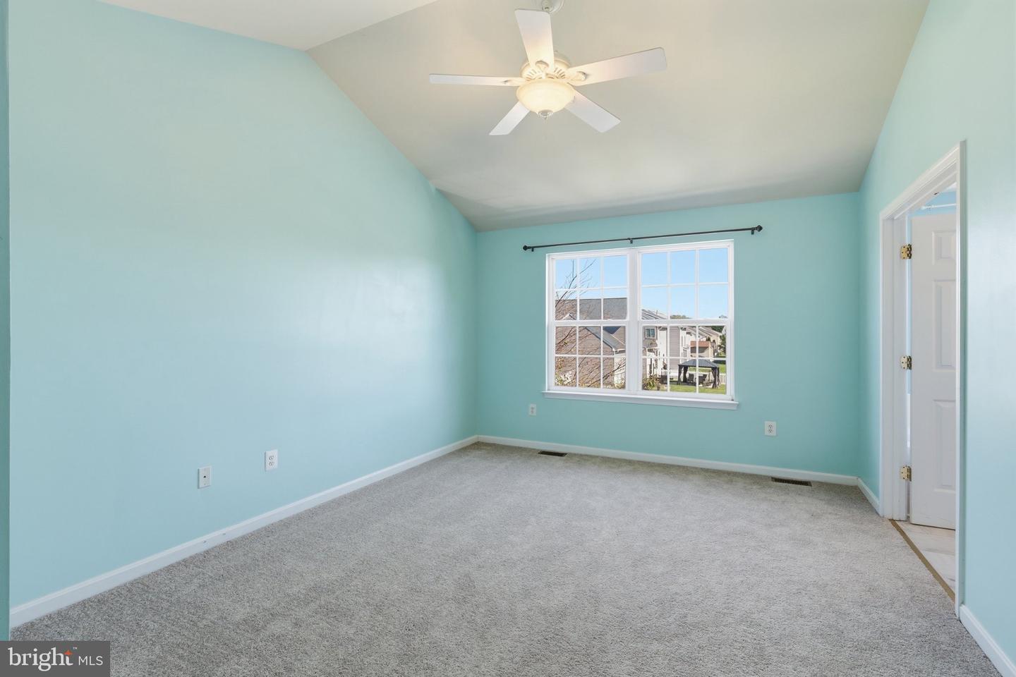 105 Foxwood Dr Property Photo 23