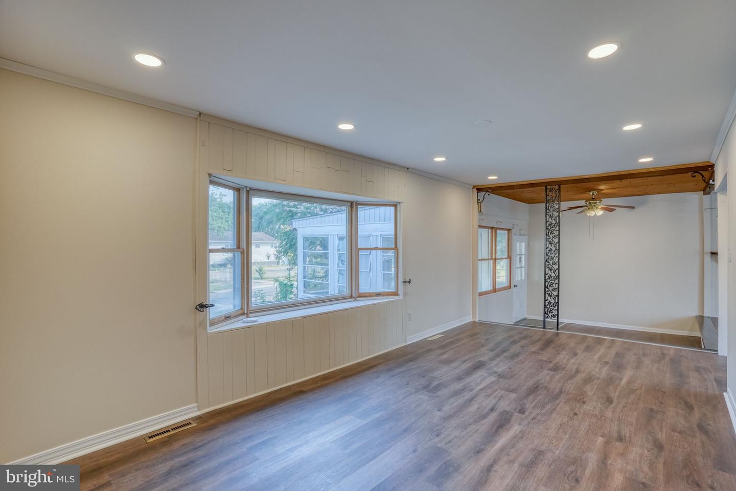 9 John Collins Cir Property Photo 12