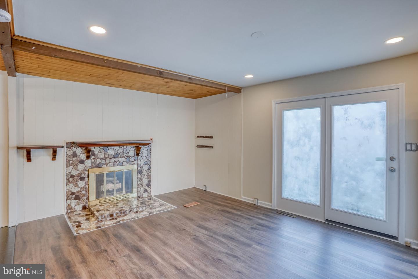 9 John Collins Cir Property Photo 14