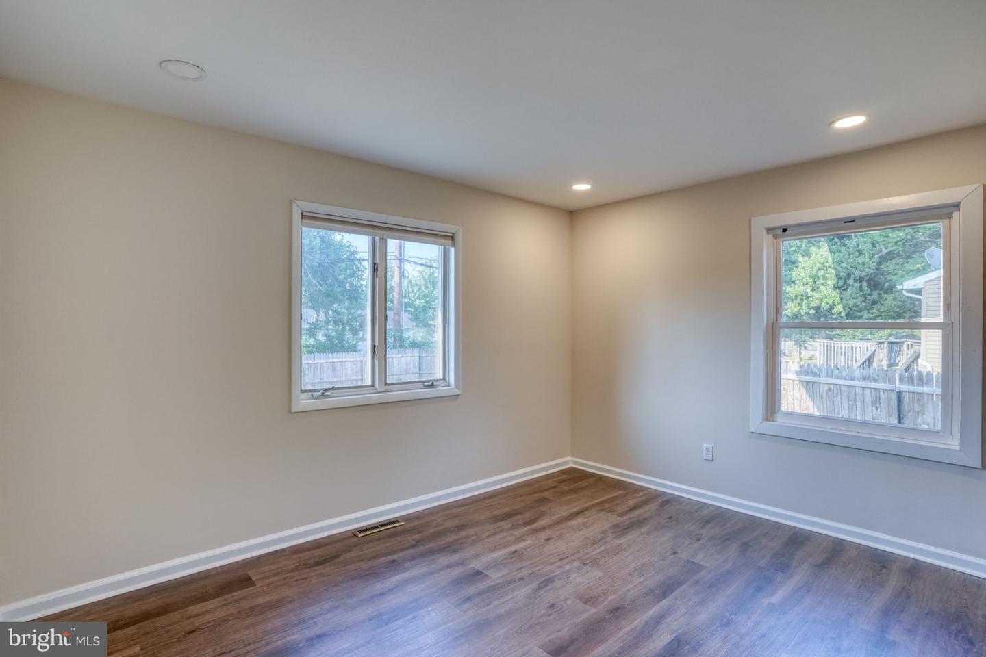 9 John Collins Cir Property Photo 25