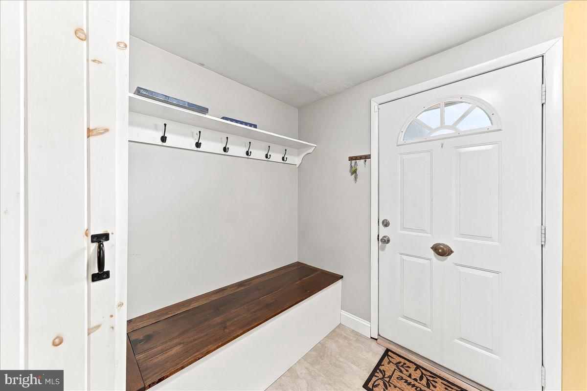 411 Cowgill St Property Photo 3