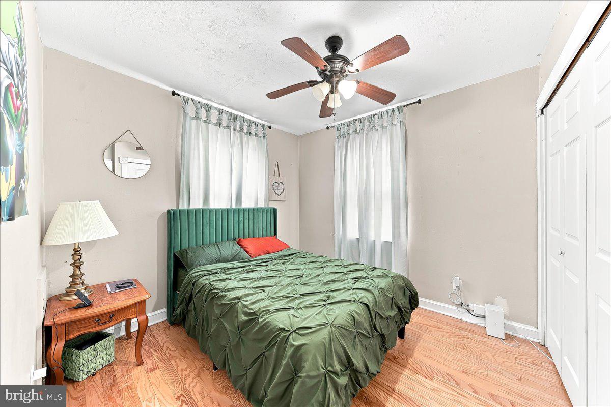 411 Cowgill St Property Photo 12