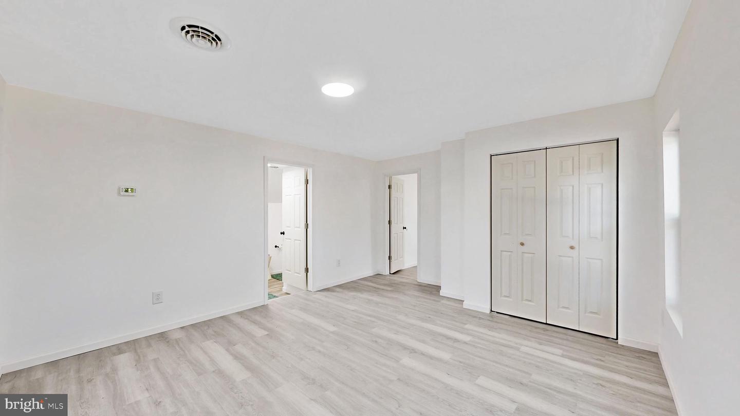 14 E Sewell St Property Photo 25