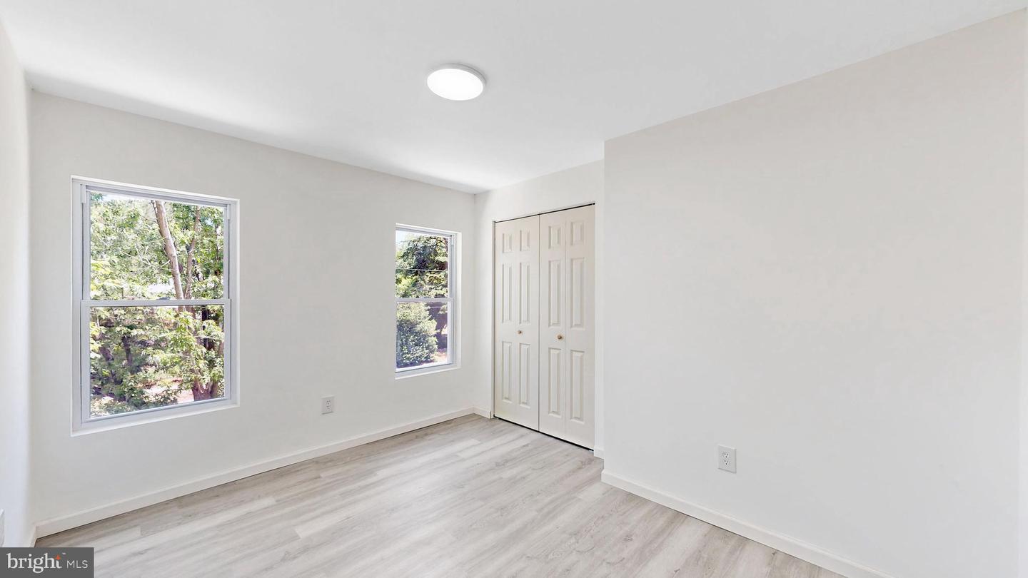 14 E Sewell St Property Photo 37