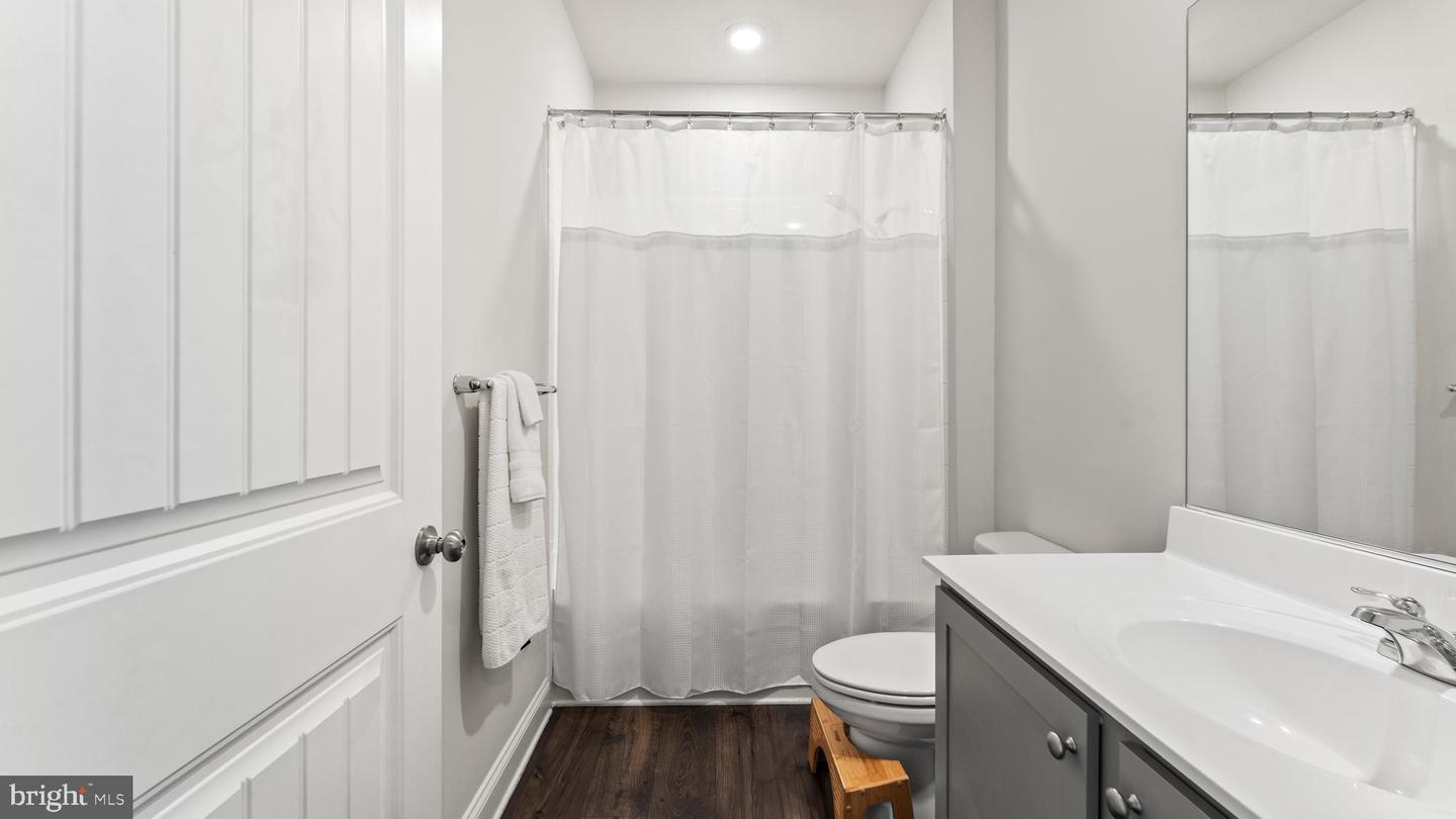 40 Panama St Property Photo 18