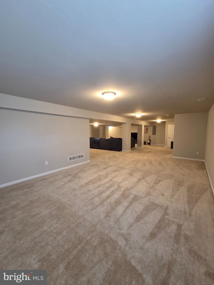 31 Wavyleaf Dr Property Photo 14