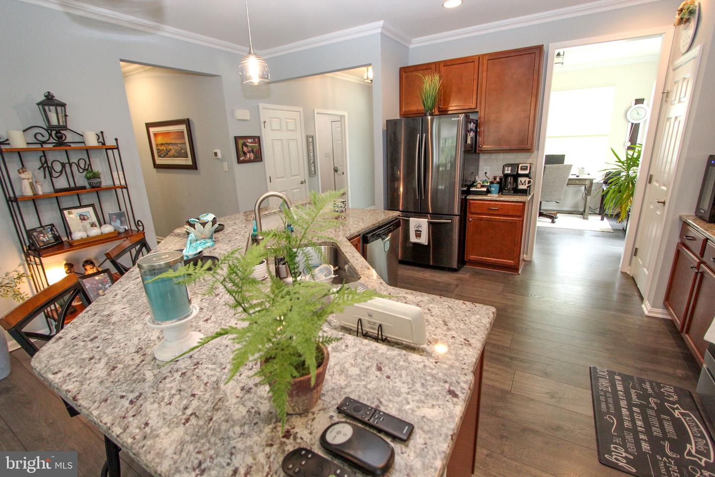 145 E Clarendon Dr Property Photo 11