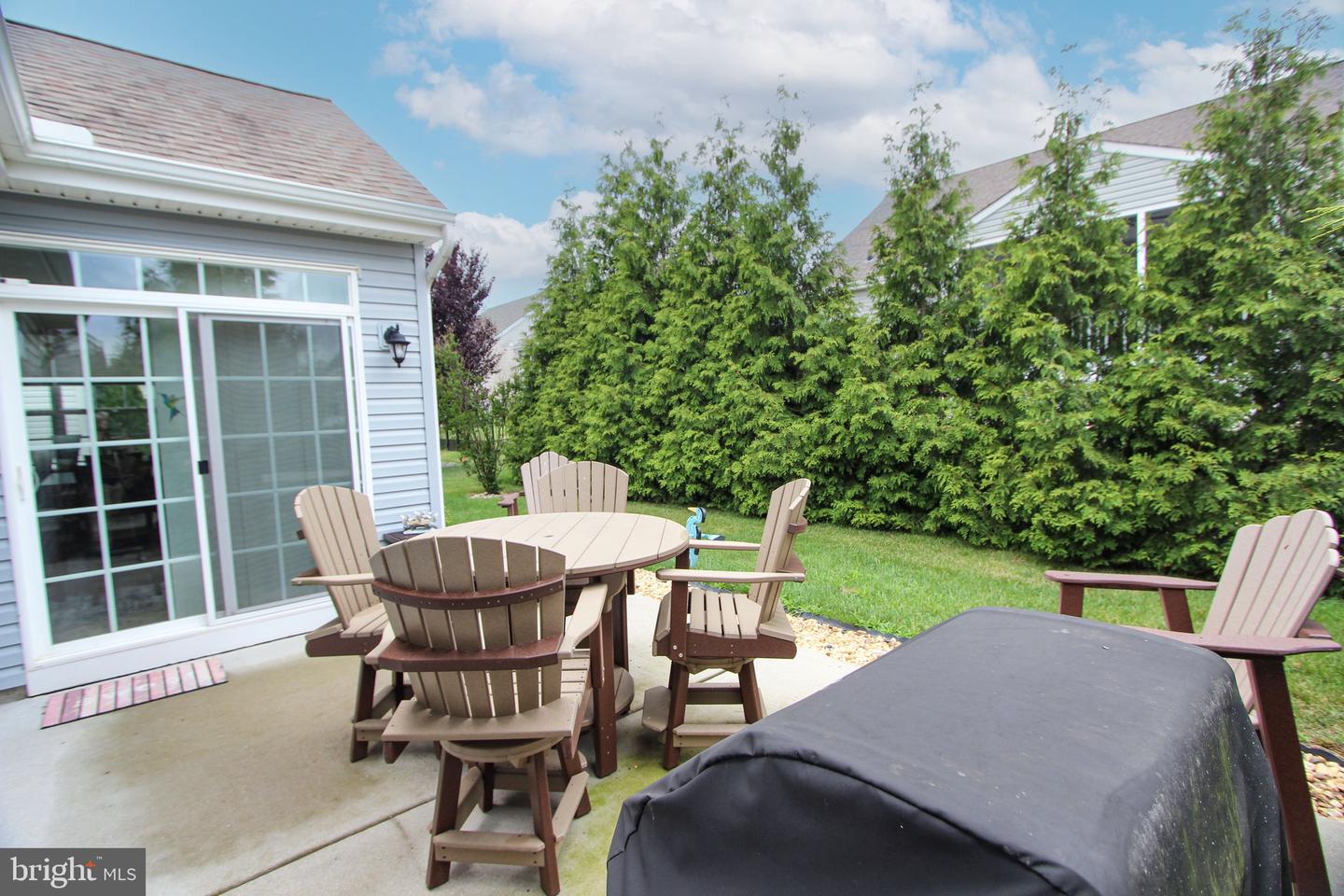 145 E Clarendon Dr Property Photo 24