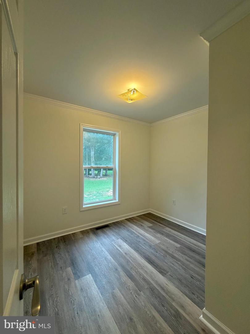 169 Princess Ann Ave Property Photo 9